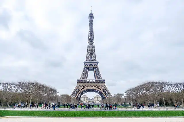 Tripzo Schengen Visa Agency - Fast, Reliable Visa Applications 5 France Schengen visa